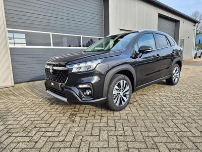 Neu Suzuki SX4 S-Cross Comfort+ 110 PS (80 kW) 2026 Cosmic black pearl metallic SUV