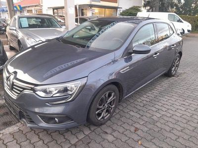Gebraucht Renault Mégane IV Intens 132 PS (97 kW) 2018 Grau Limousine