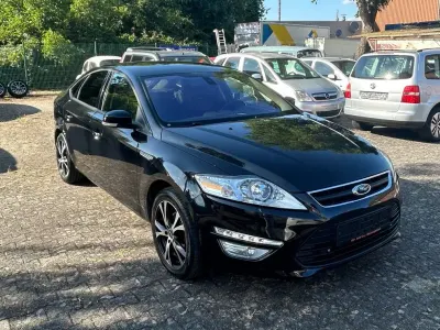Gebraucht Ford Mondeo Trend 145 PS (106 kW) 2011 Schwarz Limousine