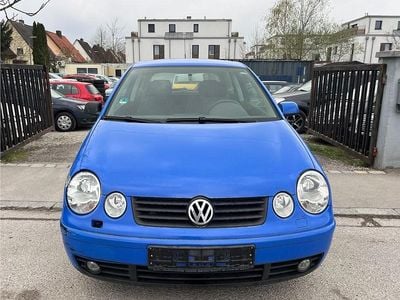 Gebraucht VW Polo 75 PS (55 kW) 2003 Blau Kleinwagen