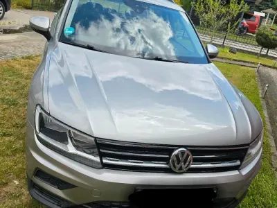 Gebraucht VW Tiguan 125 PS (91 kW) 2018 Grau SUV