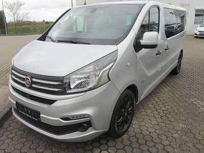 Gebraucht Fiat Talento Family 145 PS (106 kW) 2019 Silber Van / Kleinbus