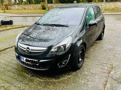 Gebraucht Opel Corsa Selection 101 PS (74 kW) 2012 Schwarz Kleinwagen