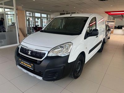 Gebraucht Peugeot Partner 75 PS (55 kW) 2018 Weiß Van / Kleinbus