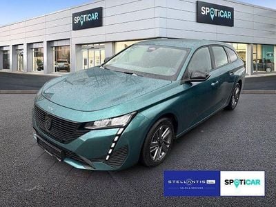 Gebraucht Peugeot 308 Active 131 PS (96 kW) 2023 Blau Kombi