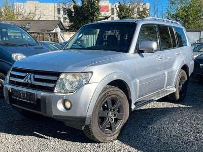 Gebraucht Mitsubishi Pajero Top 170 PS (125 kW) 2009 Silber SUV