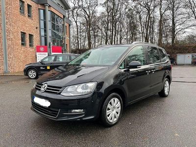 Schwarz Gebraucht 2014 VW Sharan Highline Van / Kleinbus | 15.900 € (Guter Preis)