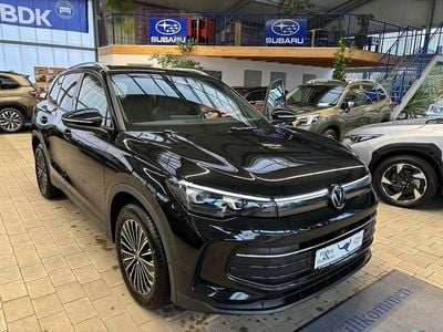 Gebraucht VW Tiguan Goal 150 PS (110 kW) 2025 Schwarz SUV