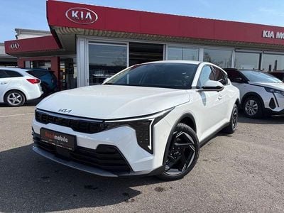 Neu Kia K4 Spirit 150 PS (110 kW) 2026 Weiß Limousine