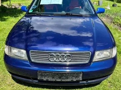 Gebraucht Audi A4 110 PS (80 kW) 1998 Blau Kombi