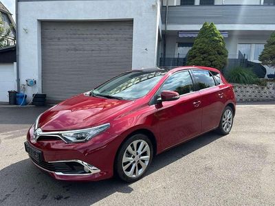 Toyota Auris Hybrid