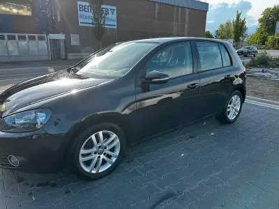 Gebraucht VW Golf VI Highline 122 PS (89 kW) 2010 Schwarz Kleinwagen