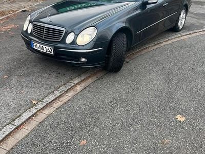Gebraucht Mercedes E320 224 PS (164 kW) 2005 Blau Limousine