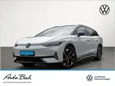 Gebraucht VW ID.7 250 kW (340 PS) 2025 Weiß (gletscherweiß metallic/schwarz) Kombi