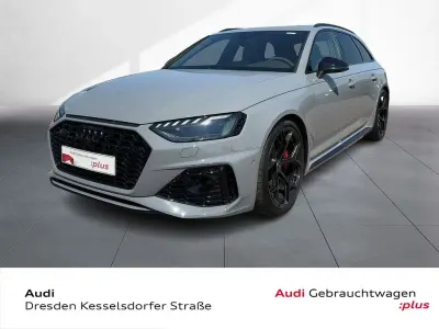 Gebraucht Audi RS4 Ambiente 450 PS (330 kW) 2024 Grau Kombi