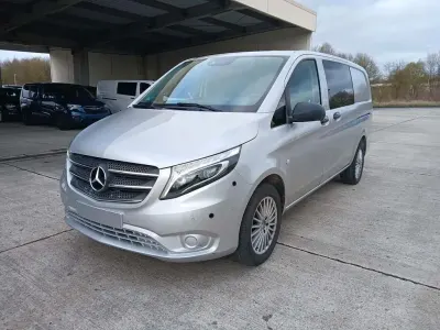 Gebraucht Mercedes Vito 190 PS (139 kW) 2019 Silber Van