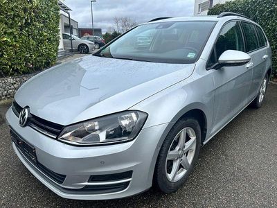 Gebraucht VW Golf VII Comfortline 125 PS (91 kW) 2015 Reflexsilber Kombi