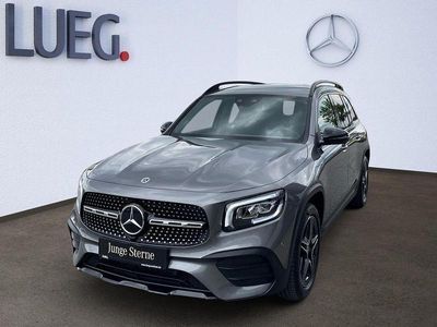 Mercedes GLB220