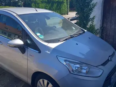 Gebraucht Ford B-MAX Trend 101 PS (74 kW) 2015 Grau Van / Kleinbus