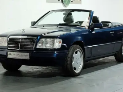 Brugt Mercedes E220 150 HK (110 kW) 1996 Blå Cabriolet
