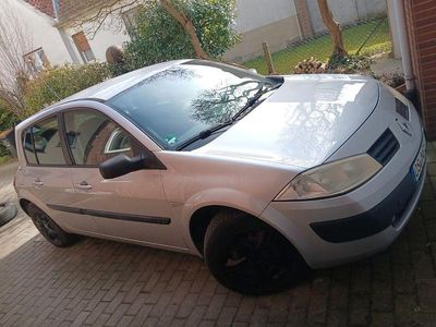 Gebraucht Renault Mégane II Avantage 116 PS (85 kW) 2006 Silber Limousine