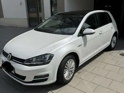 Gebraucht VW Golf VII 105 PS (77 kW) 2014 Weiß Kleinwagen
