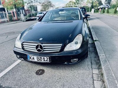 Begagnad Mercedes CLS320 224 HK (164 kW) 2008 Svart Sedan
