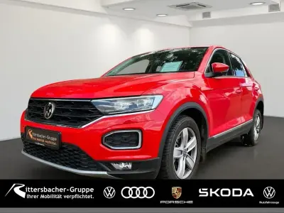 Gebraucht VW T-Roc Active 150 PS (110 kW) 2021 Flashrot SUV
