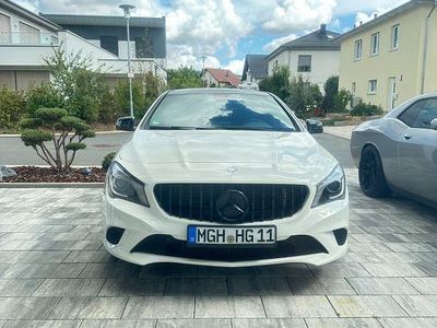 Mercedes CLA180 Shooting Brake