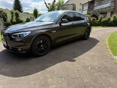 Gebraucht BMW 520 Gran Turismo Luxury Line 184 PS (135 kW) 2015 Braun Limousine