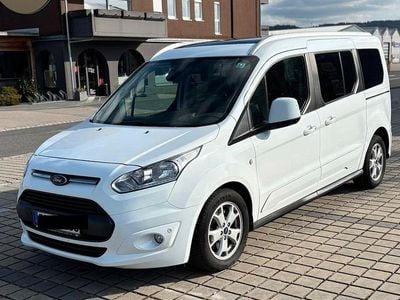 Gebraucht Ford Tourneo Connect Titanium 120 PS (88 kW) 2017 Weiß Van / Kleinbus