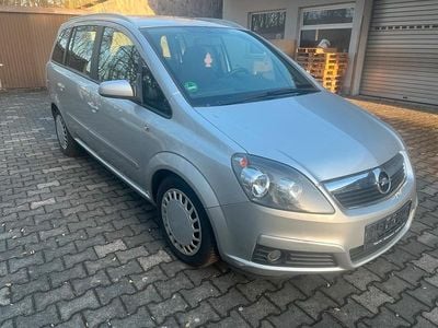 Gebraucht Opel Zafira 120 PS (88 kW) 2007 Silber Van / Kleinbus