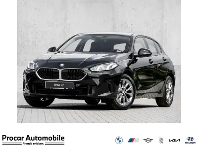 Neu BMW 120 156 PS (114 kW) 2026 Schwarz Kleinwagen