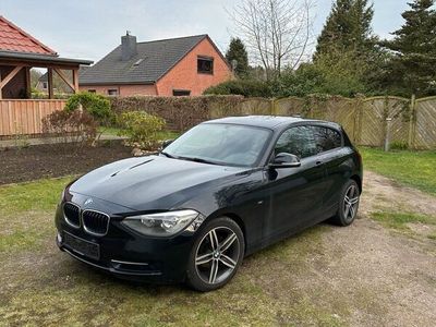 gebraucht BMW 116 i Sportline 1. Hand TÜV 10.2025 Schwarz