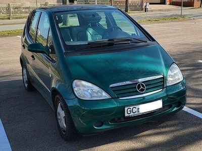 Gebraucht Mercedes A160 Elegance 102 PS (75 kW) 1998 Grün Limousine