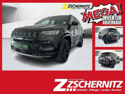 Gebraucht Jeep Compass 131 PS (96 kW) 2023 Solid black SUV