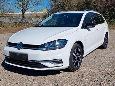 Weiß Gebraucht 2019 VW Golf VII IQ Drive Kombi | 14.600 € (Fairer Preis)