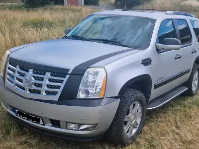 Gebraucht Cadillac Escalade 409 PS (300 kW) 2010 Silber SUV