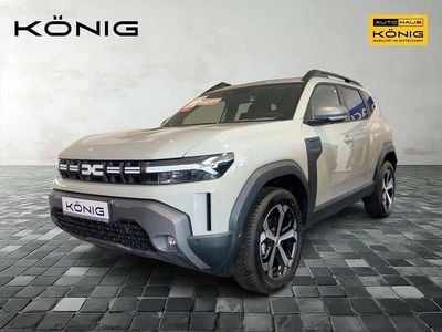 Beige Gebraucht 2025 Dacia Duster Journey Limousine | 28.006 € (Fairer Preis)