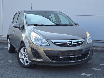 Gebraucht Opel Corsa Edition 101 PS (74 kW) 2013 Braun Kleinwagen