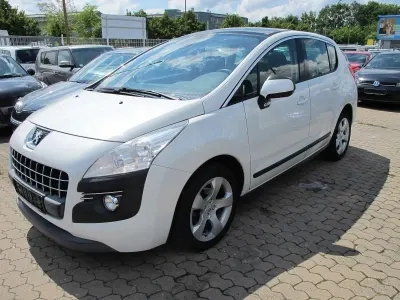 Gebraucht Peugeot 3008 Active 120 PS (88 kW) 2012 Weiß Kombi