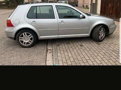 Gebraucht VW Golf IV Basis 105 PS (77 kW) 2001 Silber Limousine
