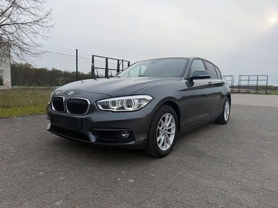 Gebraucht BMW 120 Advantage 190 PS (139 kW) 2018 Grau Kleinwagen