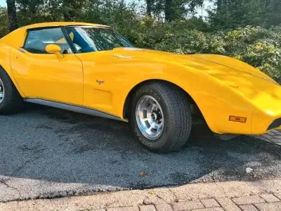 Gebraucht Corvette Stingray 200 PS (147 kW) 1977 Gelb