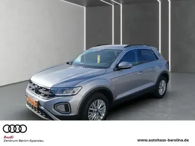 Usado VW T-Roc Beats 150 HP (110 kW) 2023 Prateado SUV