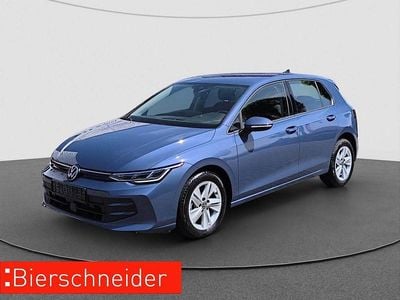 Usata VW Golf VIII Goal 116 CV (85 kW) 2025 Blu Berlina