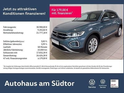 Gebraucht VW T-Roc Style 150 PS (110 kW) 2023 Petroleum blau metallic SUV