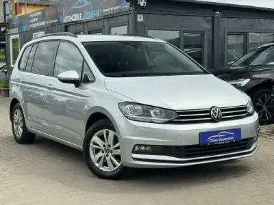 Gebraucht VW Touran Comfortline 150 PS (110 kW) 2022 Reflexsilber Van / Kleinbus