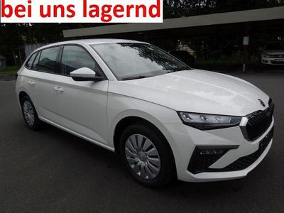 Neu Skoda Scala Essence 116 PS (85 kW) 2025 Candyweiß Kleinwagen