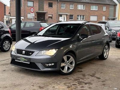 Usata Seat Leon FR 150 CV (110 kW) 2015 Grigio Berlina